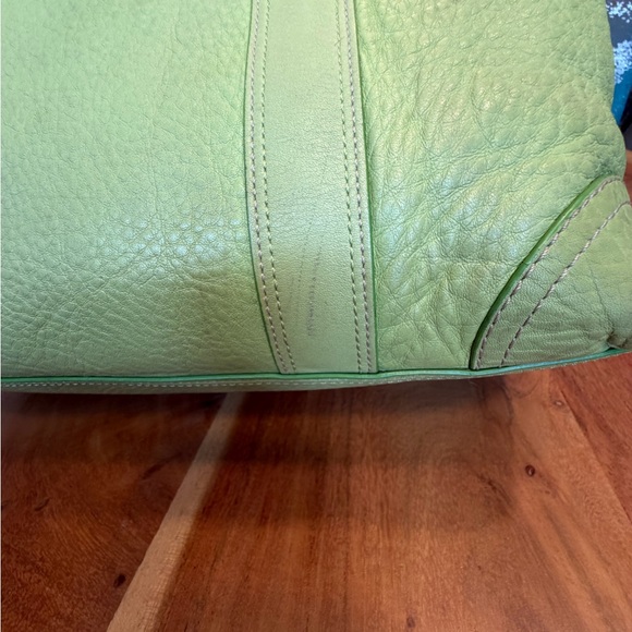 Coach Vintage 2006 Spring Green Hampton Pebbled Leather Tote - Picture 13 of 16